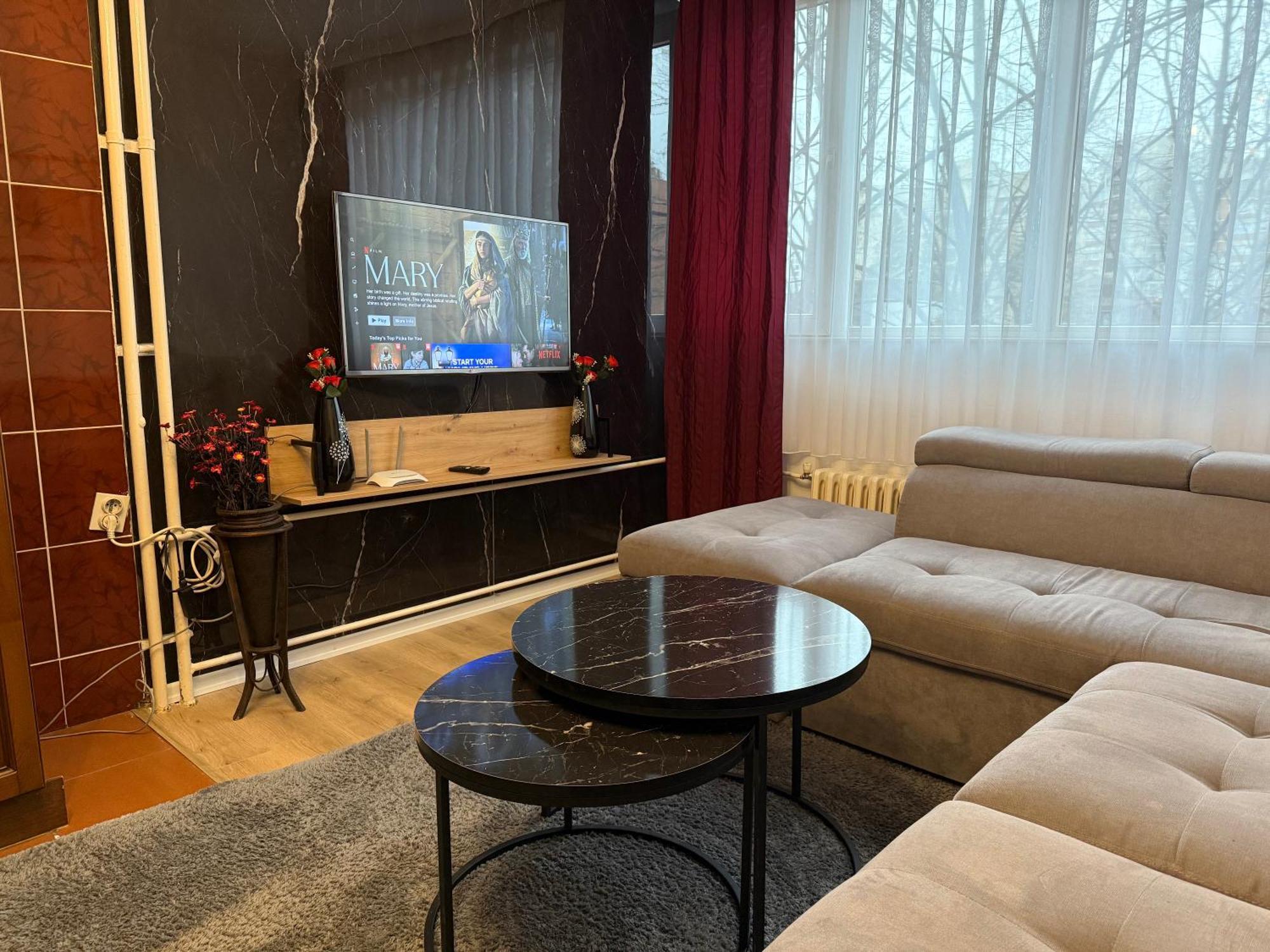 Appartement Pristina'S Hidden Gem Extérieur photo